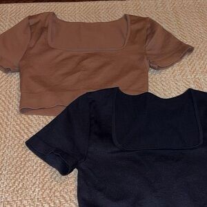 Black and brown workout crop tops